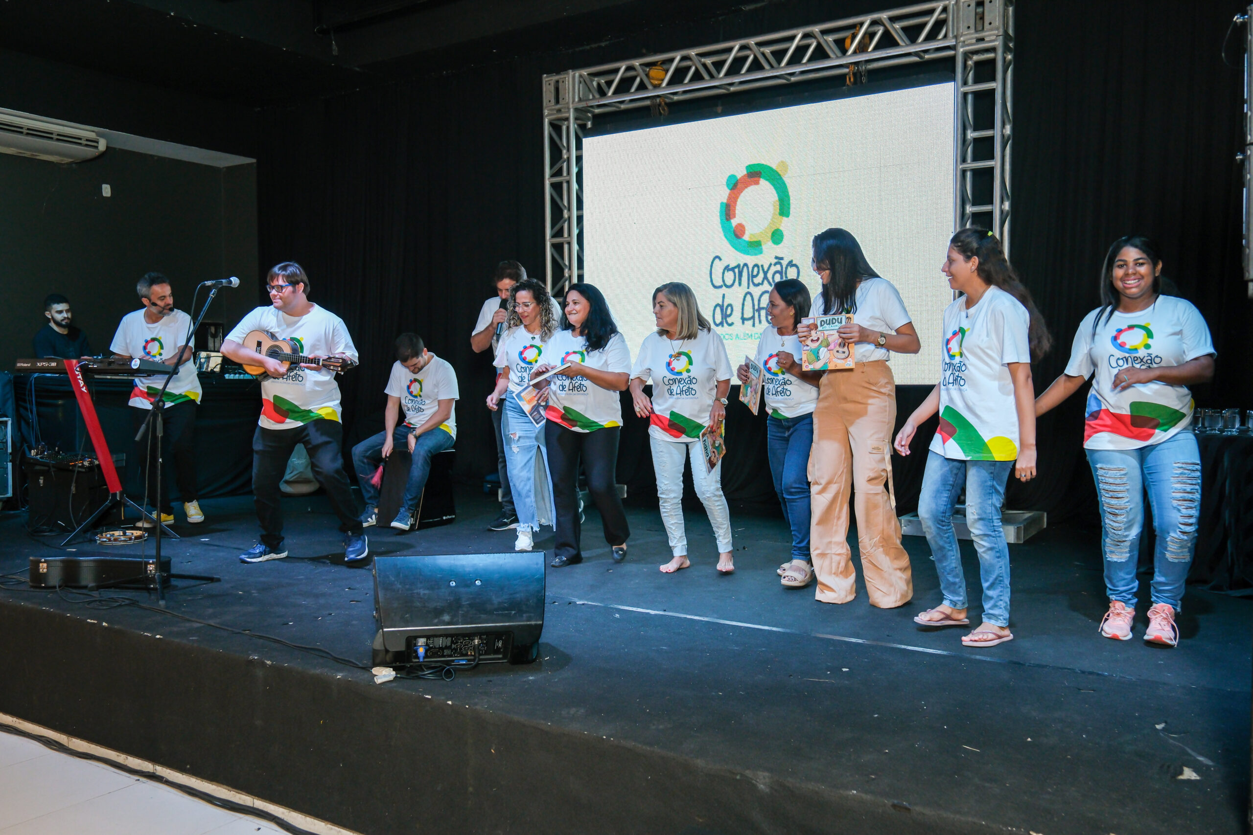 CONEXÃO DE AFETO (460)