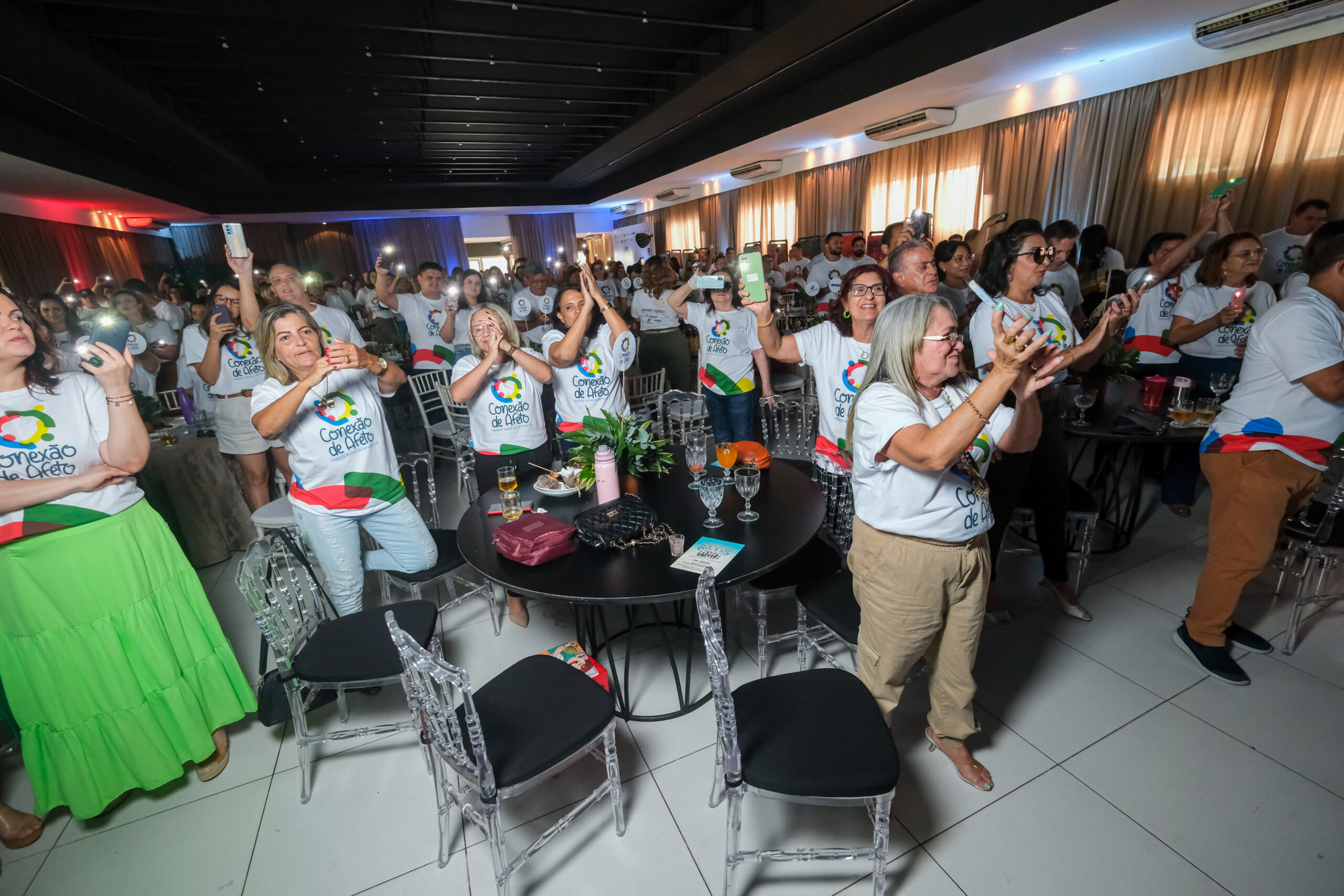 CONEXÃO DE AFETO (598)